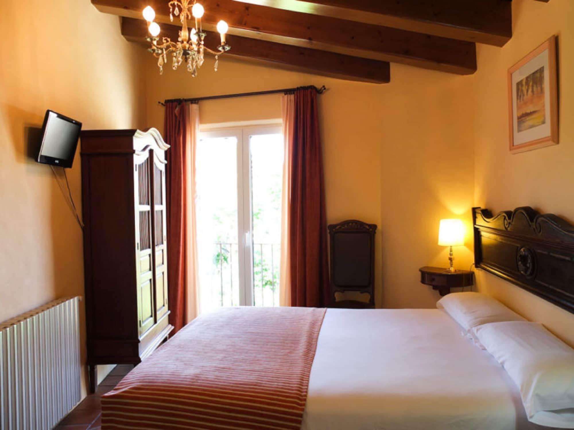Hotel Sant Feliu Sant Feliu de Boada Екстериор снимка