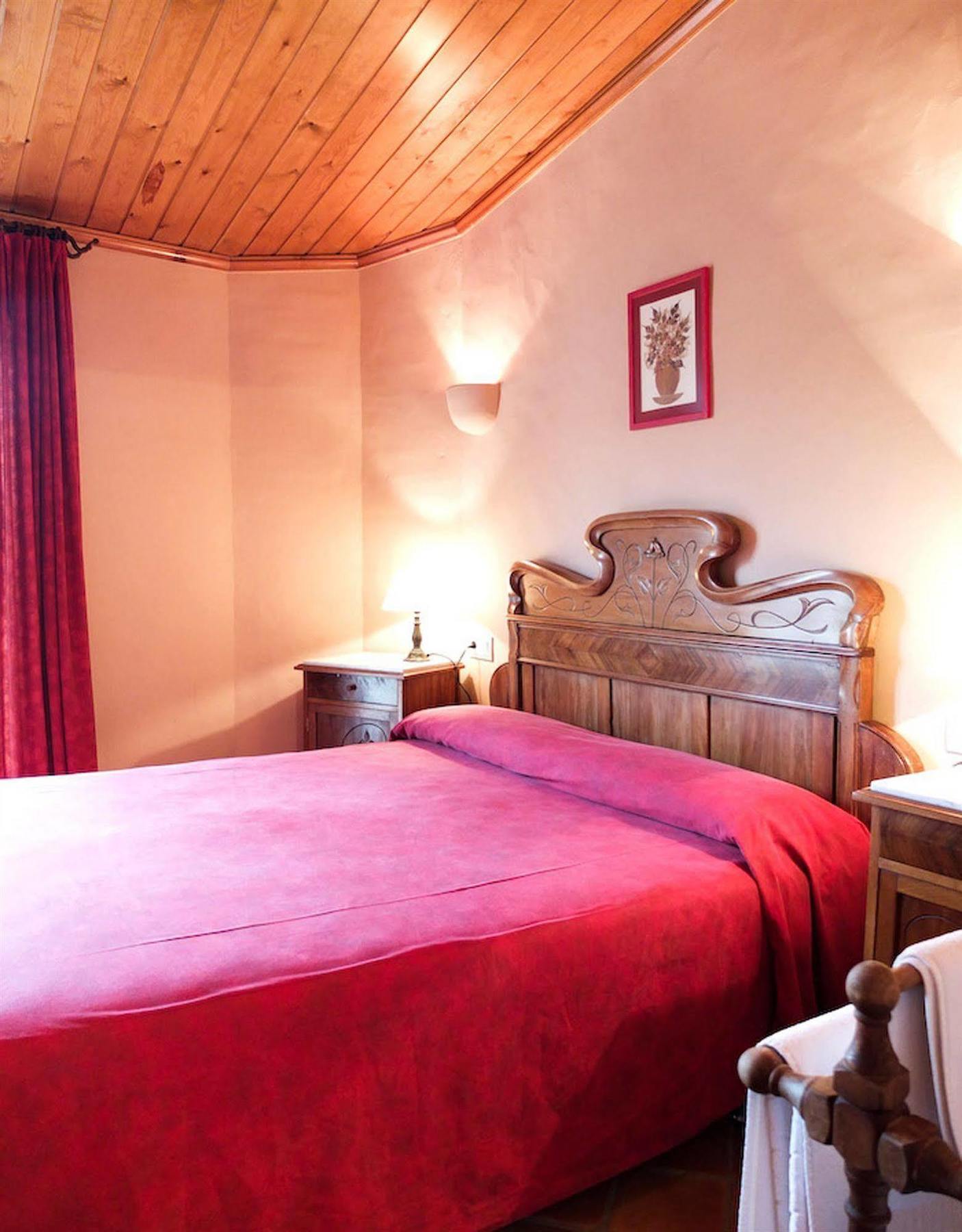 Hotel Sant Feliu Sant Feliu de Boada Екстериор снимка